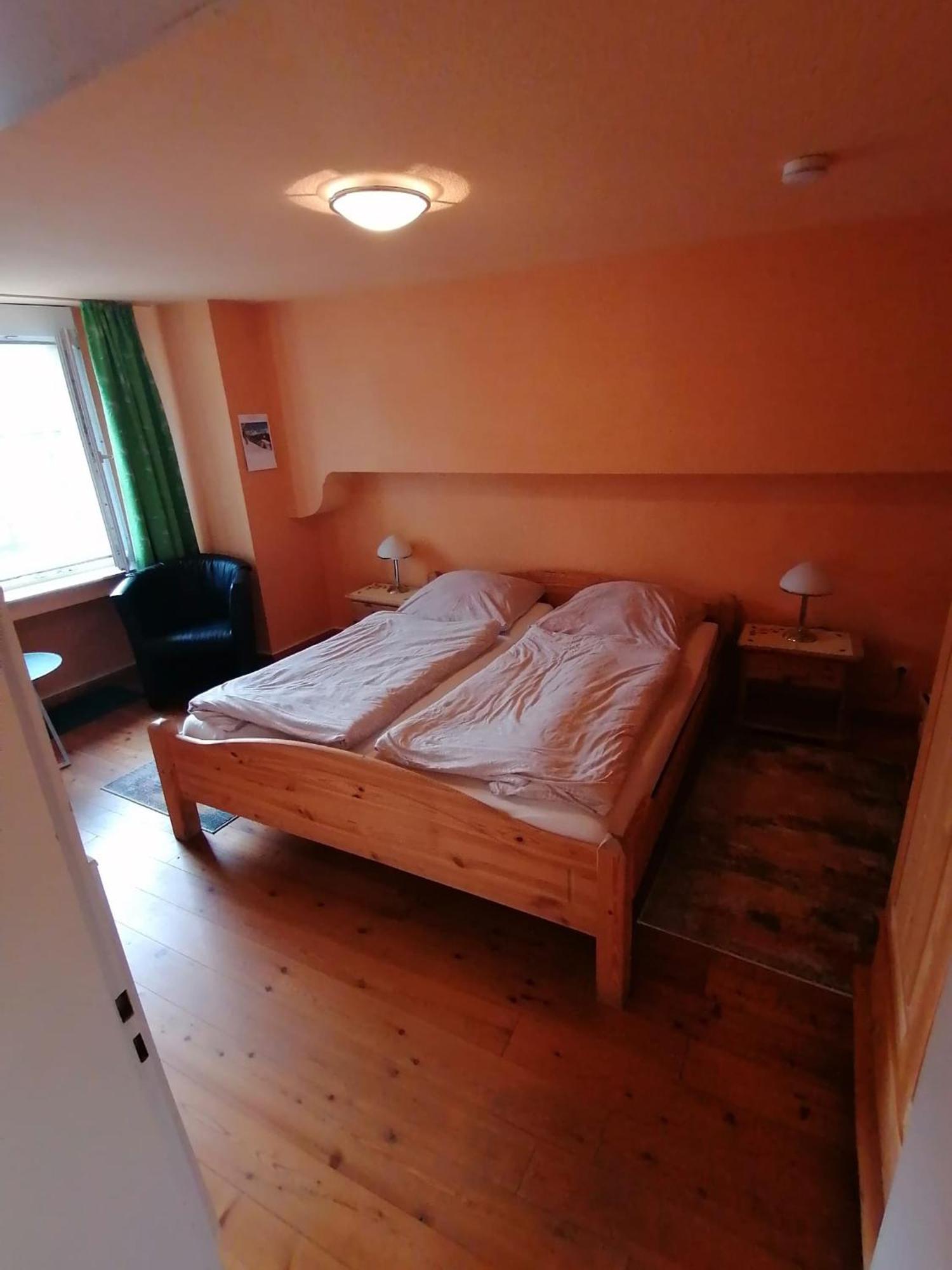 Gaestehaus Burg Molbach Kreuzau Esterno foto