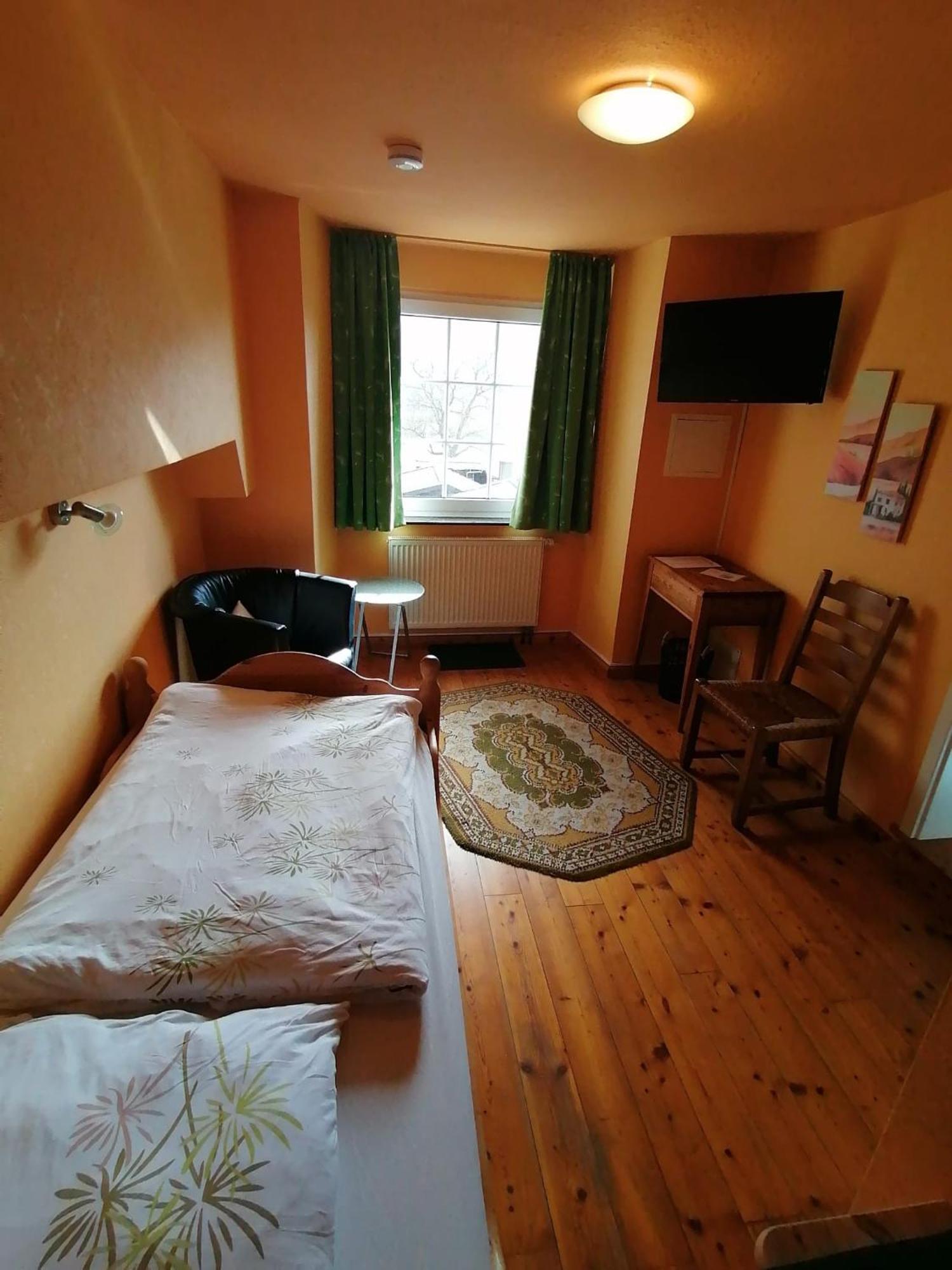 Gaestehaus Burg Molbach Kreuzau Esterno foto